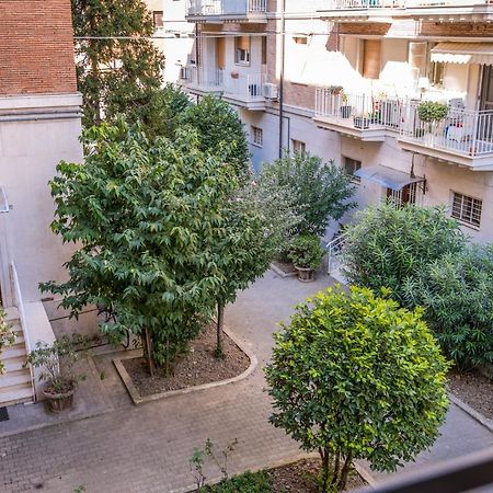 شقة Altalena Sulla Piazza, Un Affaccio D'Eccezione مودينا المظهر الخارجي الصورة